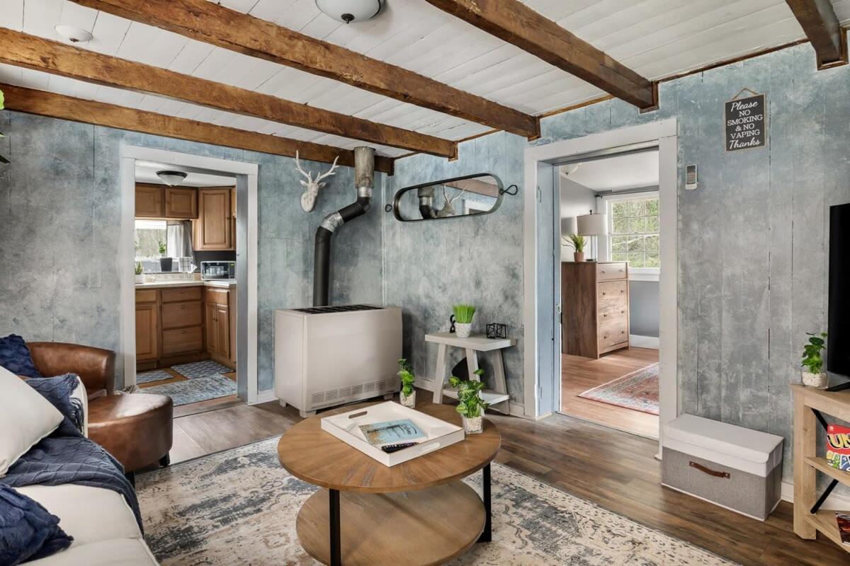 Creekside Cabin W Hot Tub, Fire Pit, Grill, Wifi! Basye Bagian luar foto